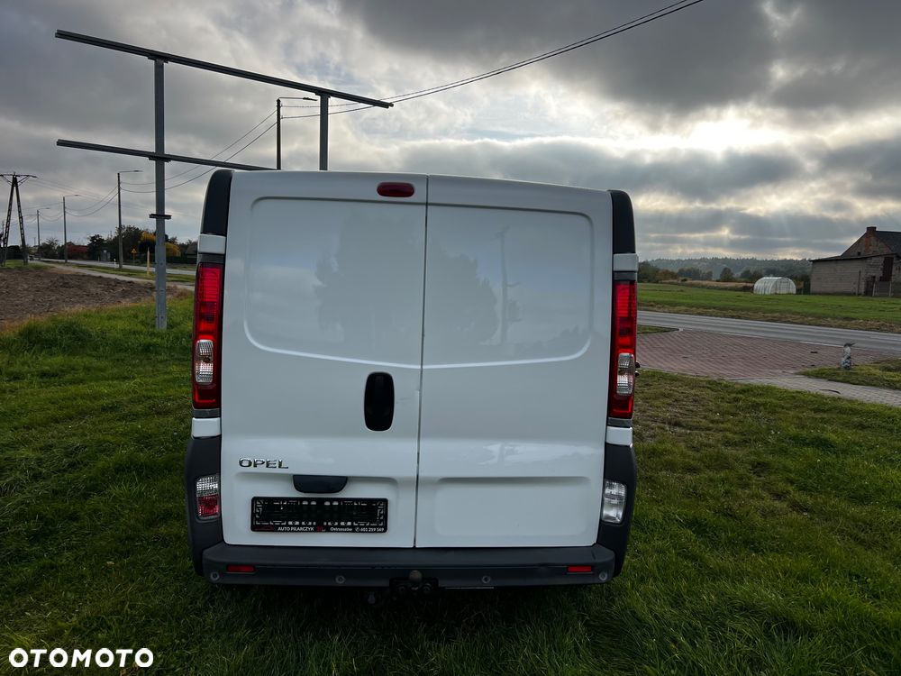 Opel Vivaro - 4