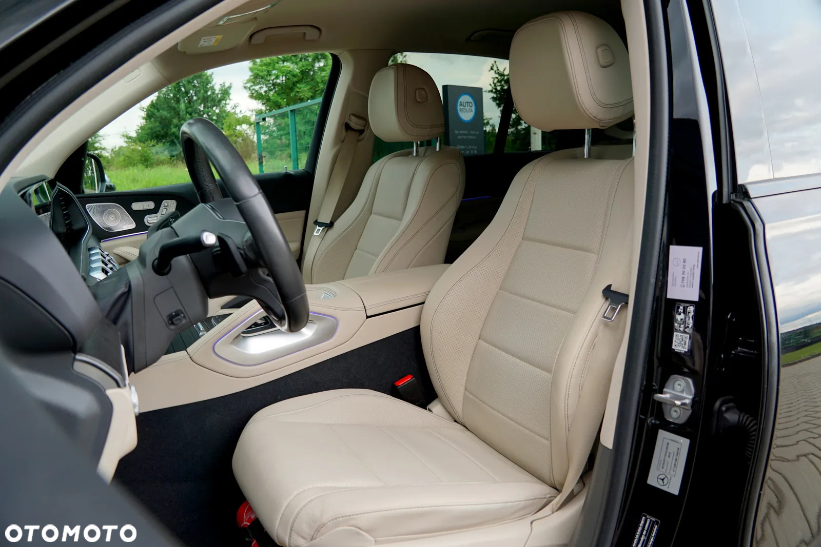 Mercedes-Benz GLE 300 d 4Matic 9G-TRONIC AMG Line - 20