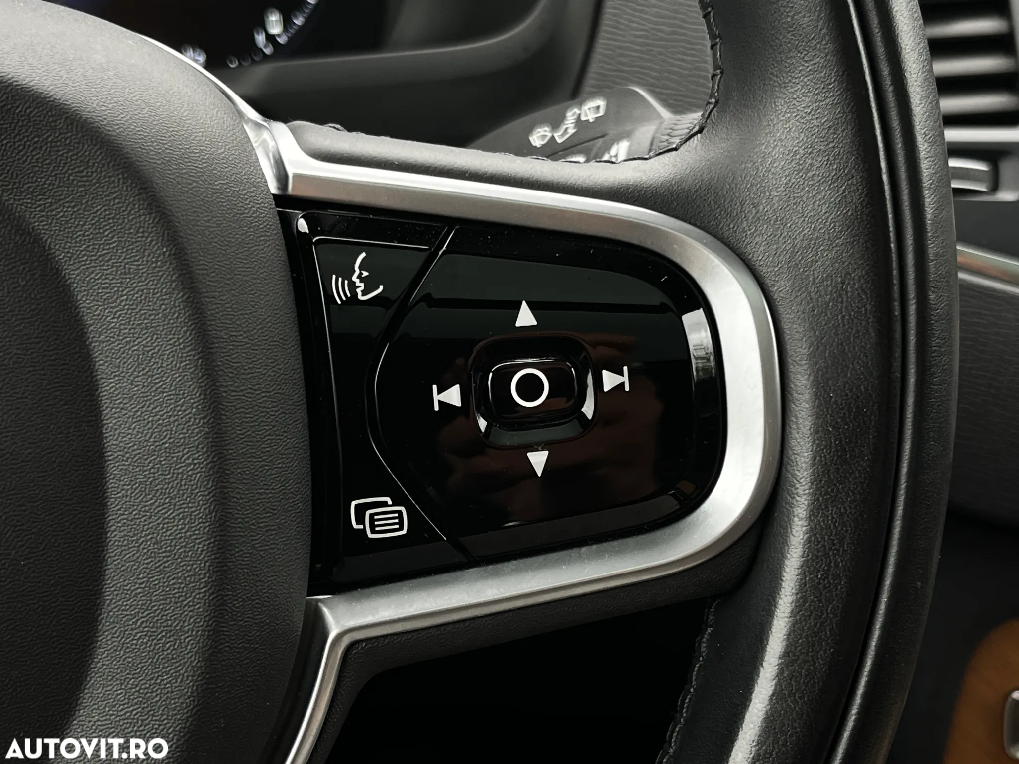 Volvo XC 90 T8 eAWD R-Design - 18