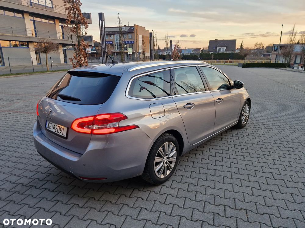 Peugeot 308 1.2 PureTech Allure S&S EAT8 - 7