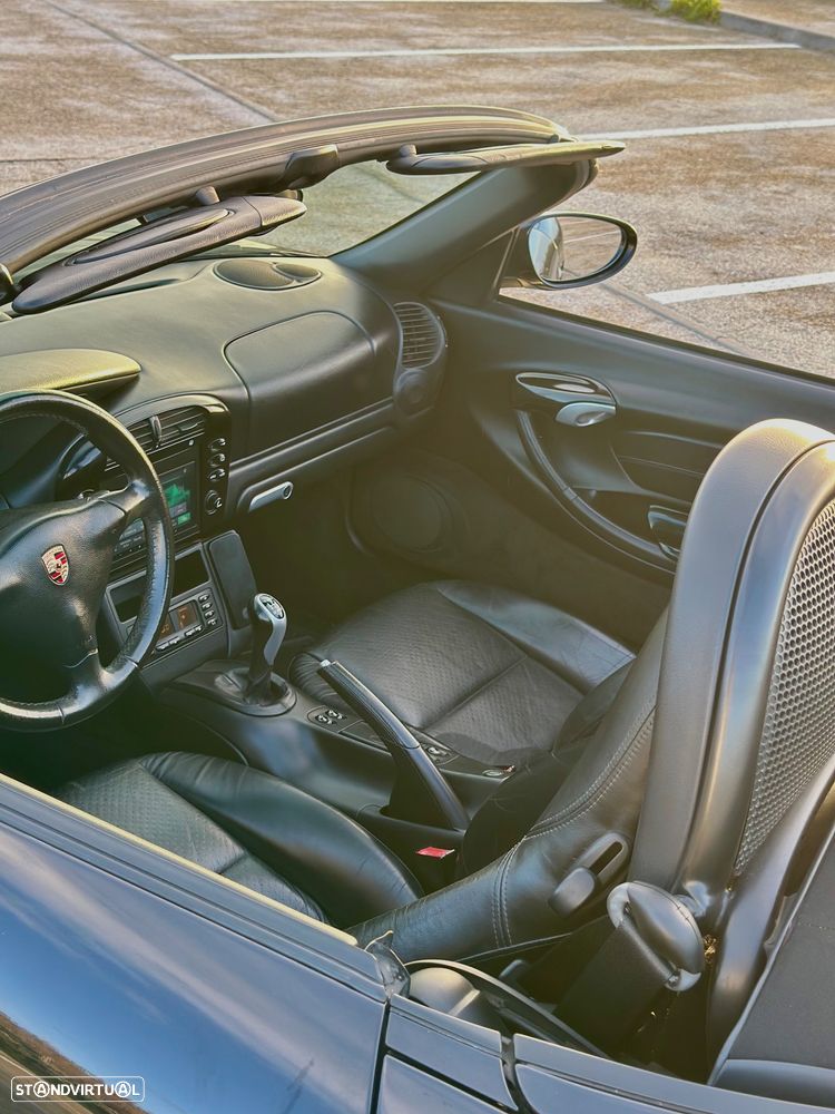 Porsche Boxster 2.7 - 10