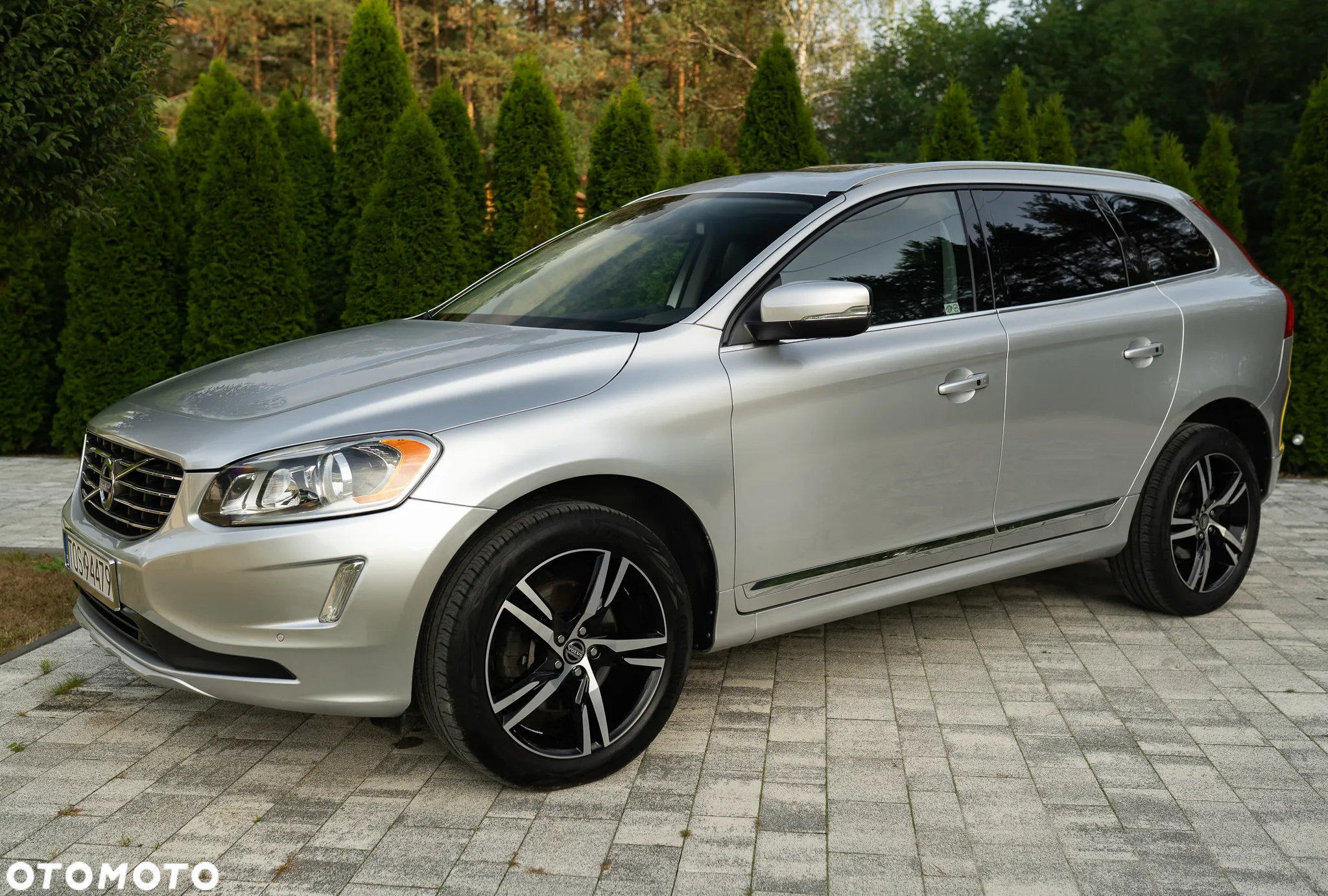 Volvo XC 60 T5 Drive-E Momentum - 5
