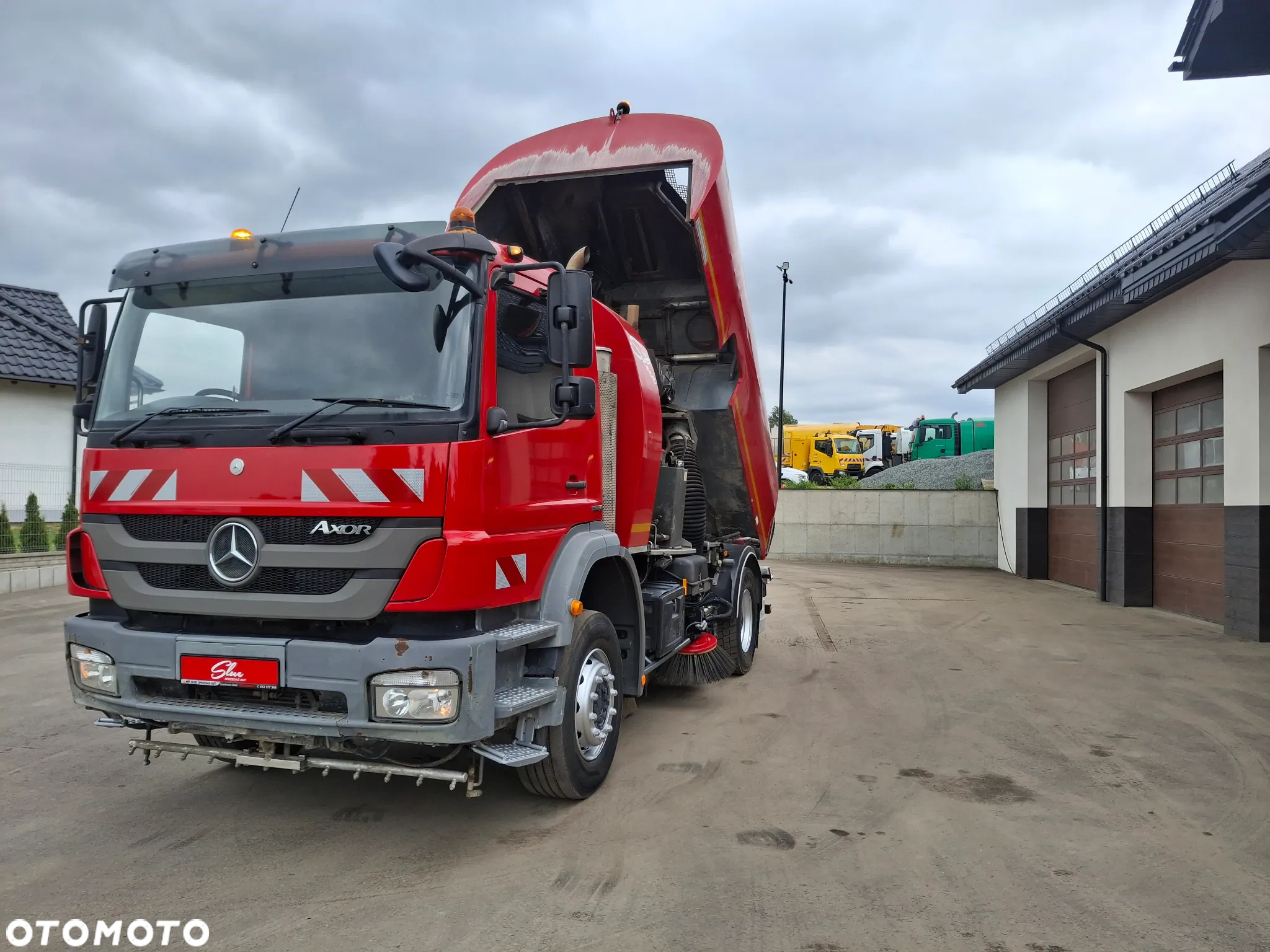 Mercedes-Benz Axor 1829 Zamiatarka Optifant70 2 Silniki Szczotki Lewa i Prawa Strona Karcher PM10 Listwa Ciśnieniowa - 8