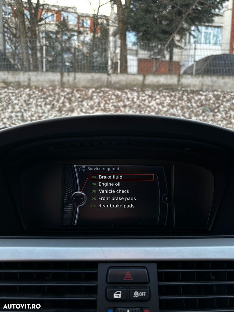 BMW Seria 3 320d - 11