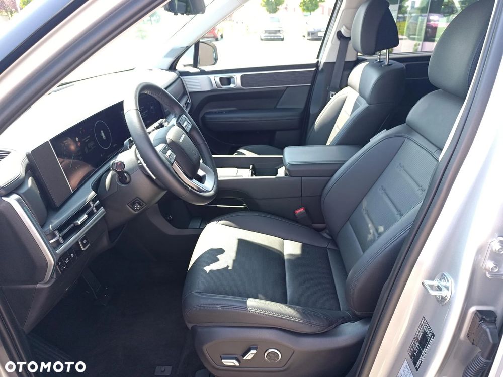 Hyundai Santa Fe - 10