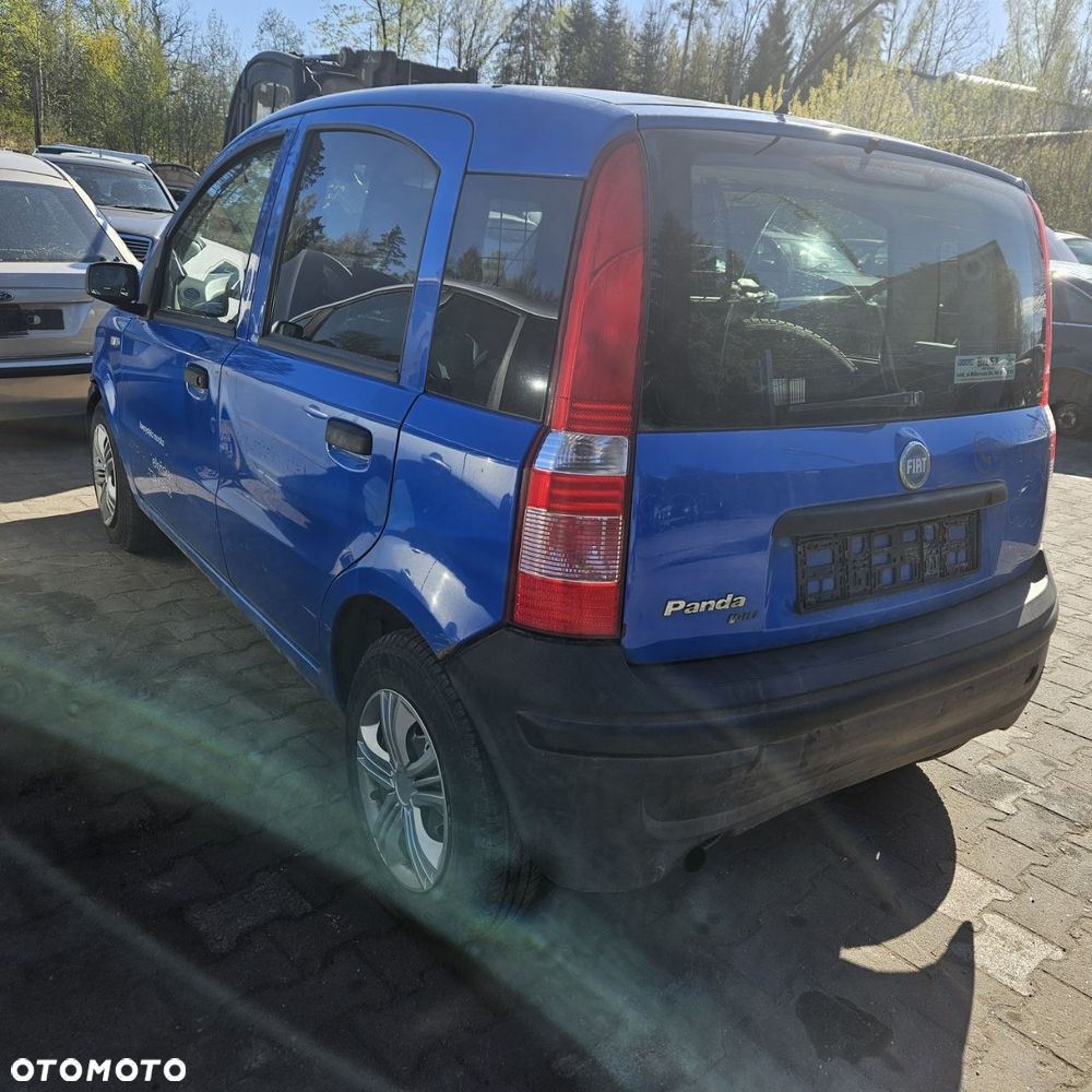 Klapa bagażnika /  FIAT PANDA VAN (2005r) 1,1 B 40 kW / 54 KM (kod lak: 734/A) - 3