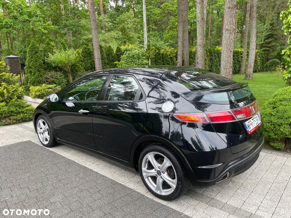 Honda Civic 1.8i-VTEC Sport - 7