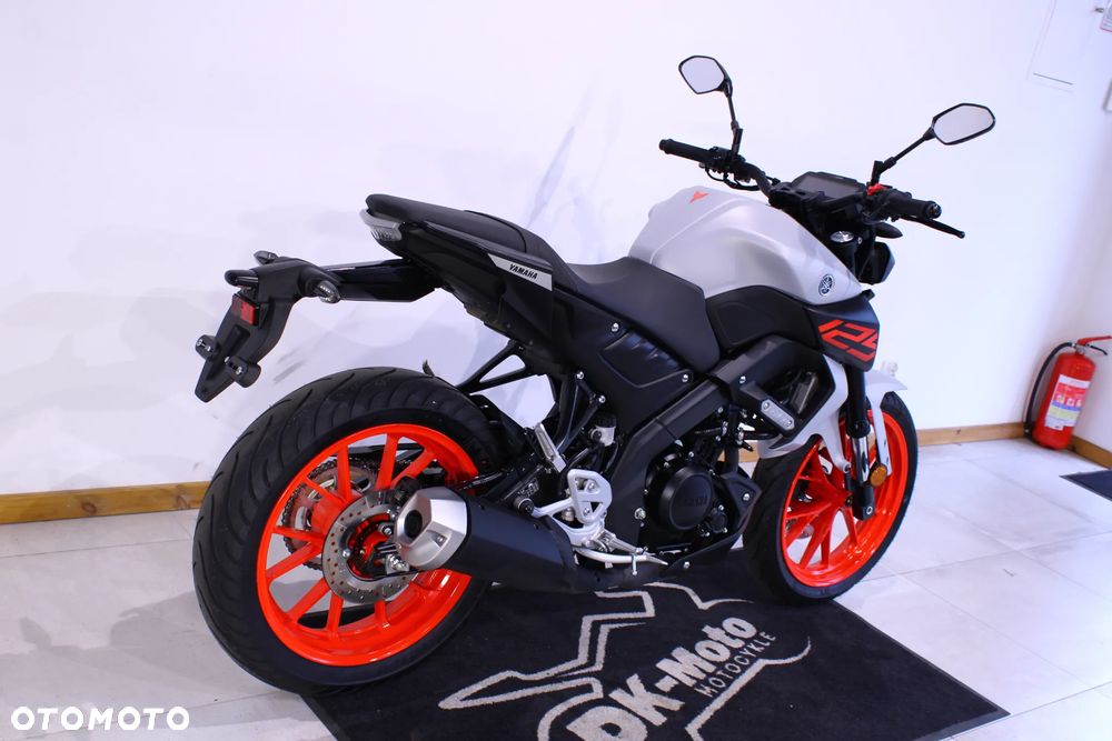 Yamaha MT - 6