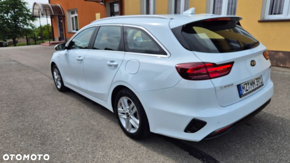 Kia Ceed 1.6 CRDi L Business Line DCT - 8