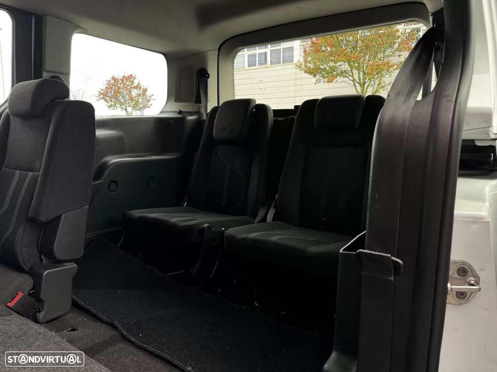 Ford Tourneo Connect 1.6 TDCi Titanium - 30