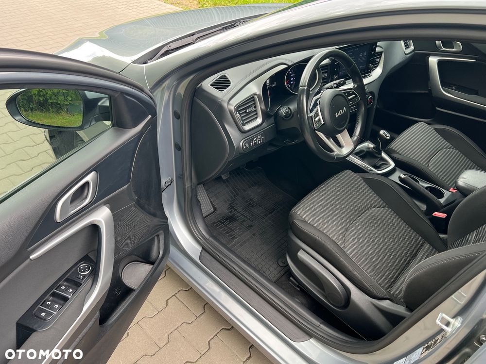 Kia Ceed 1.5 T-GDI L - 10