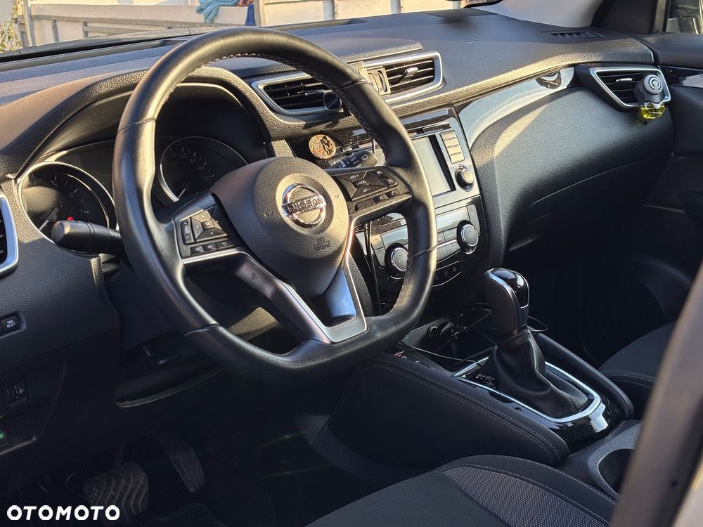 Nissan Qashqai - 12