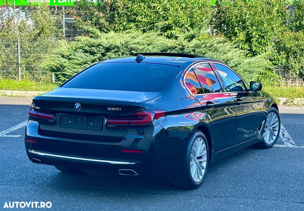 BMW Seria 5 520i AT MHEV - 4