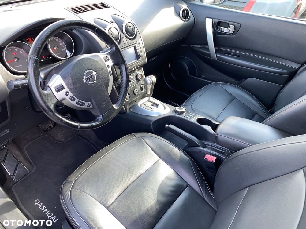 Nissan Qashqai 2.0 4x4 Tekna CVT - 19