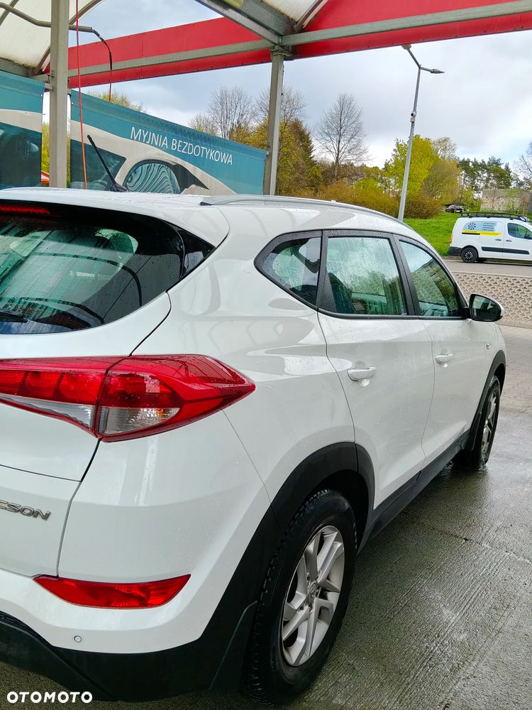 Hyundai Tucson 1.6 GDI BlueDrive Classic 2WD - 10