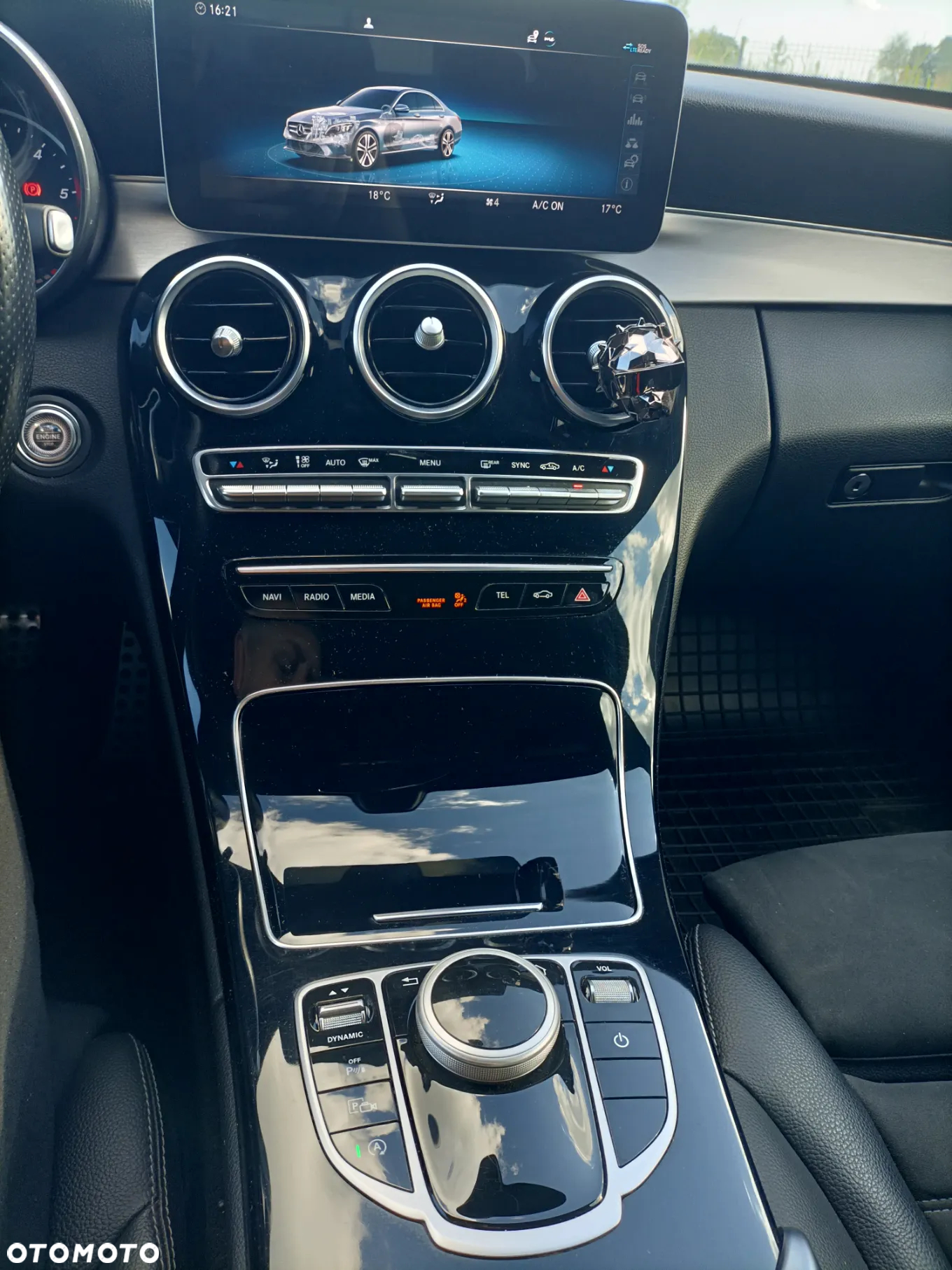 Mercedes-Benz Klasa C 180 d T 9G-TRONIC AMG Line - 8