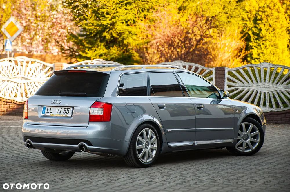 Audi A4 Avant 1.8 T quattro - 19