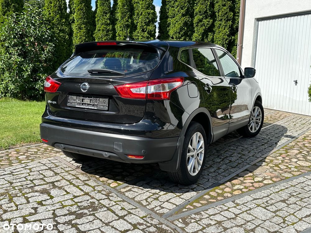 Nissan Qashqai 1.2 DIG-T N-Vision EU6 - 7