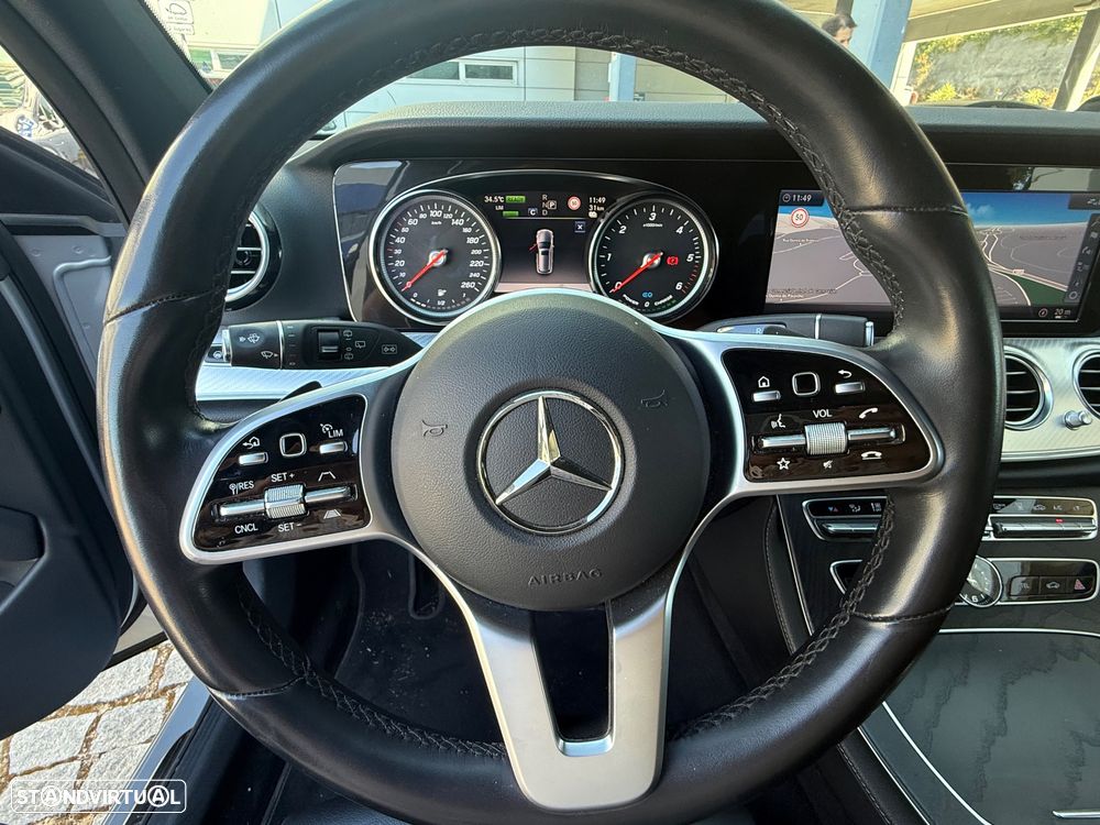 Mercedes-Benz E 300 de Avantgarde - 12