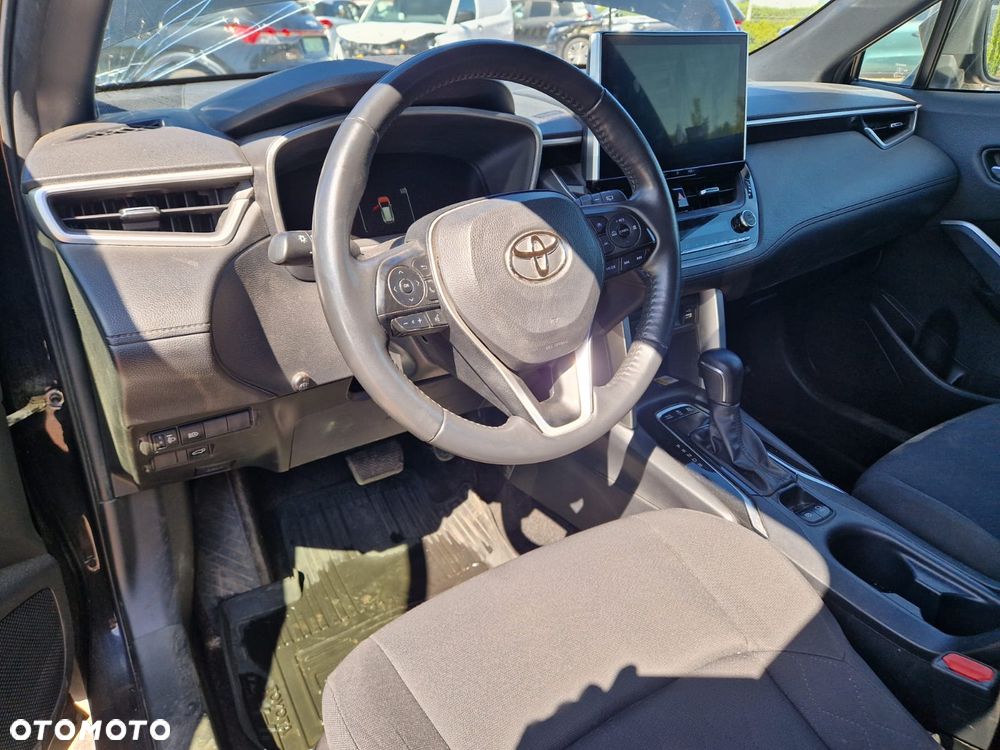 Toyota Corolla Cross 2.0 Hybrid Comfort - 15