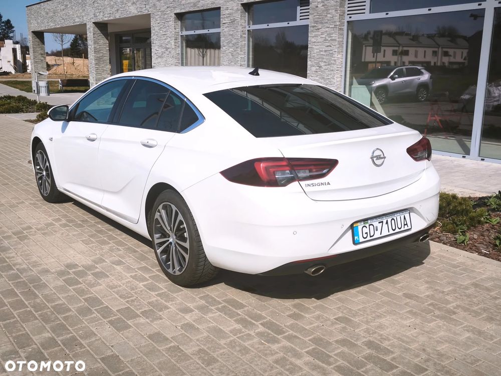 Opel Insignia 1.6 T Innovation S&S - 4