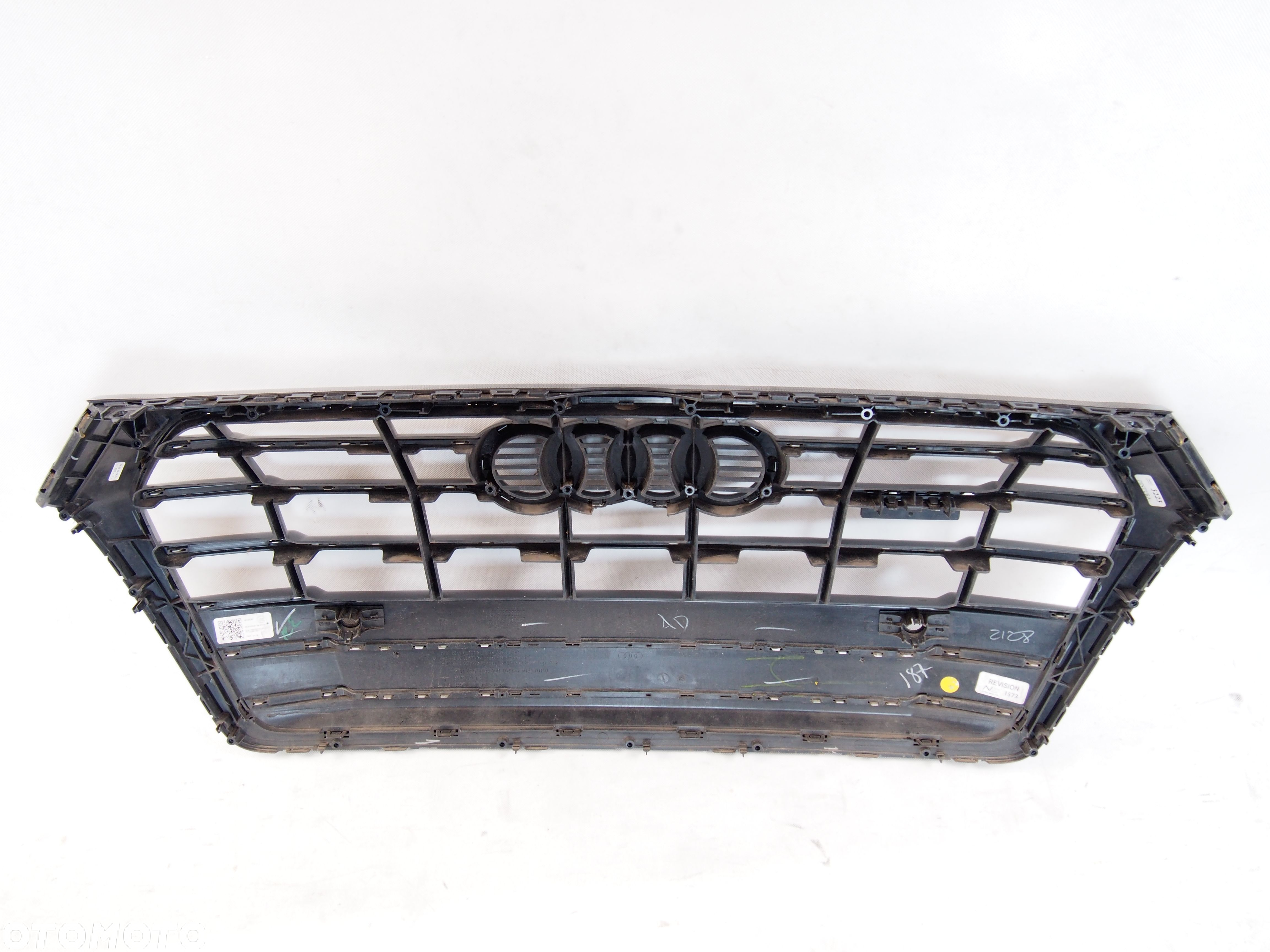Image Audi Q5 S-Line 2 II 16r PDC Mřížka chladiče s line - 80A853651C