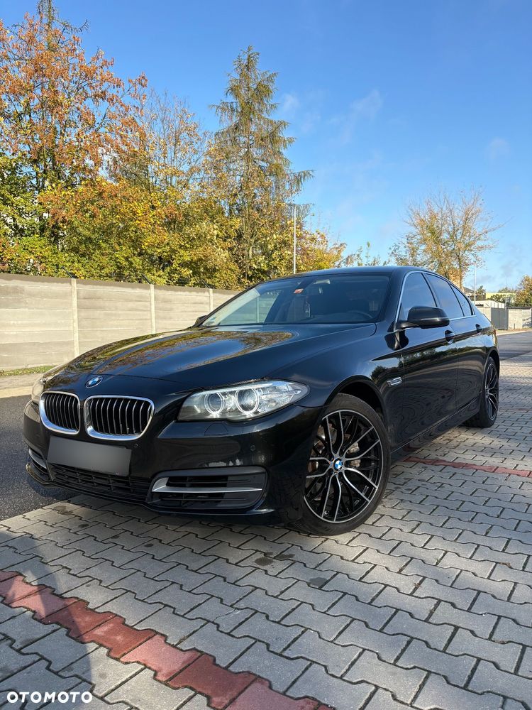 BMW Seria 5 2015 photo 3