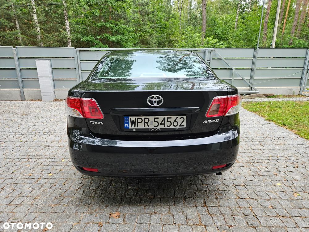 Toyota Avensis 2.0 Sol plus - 31