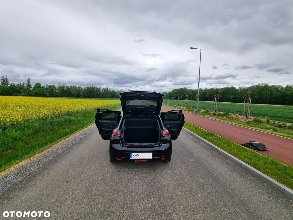 Peugeot 208 - 9