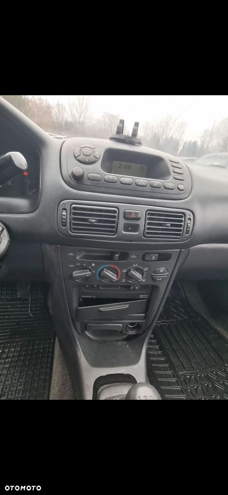 Toyota Corolla 2.0 D-4D Sol - 11