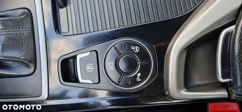 Hyundai i40 Kombi blue 1.7 CRDi DCT Premium - 25