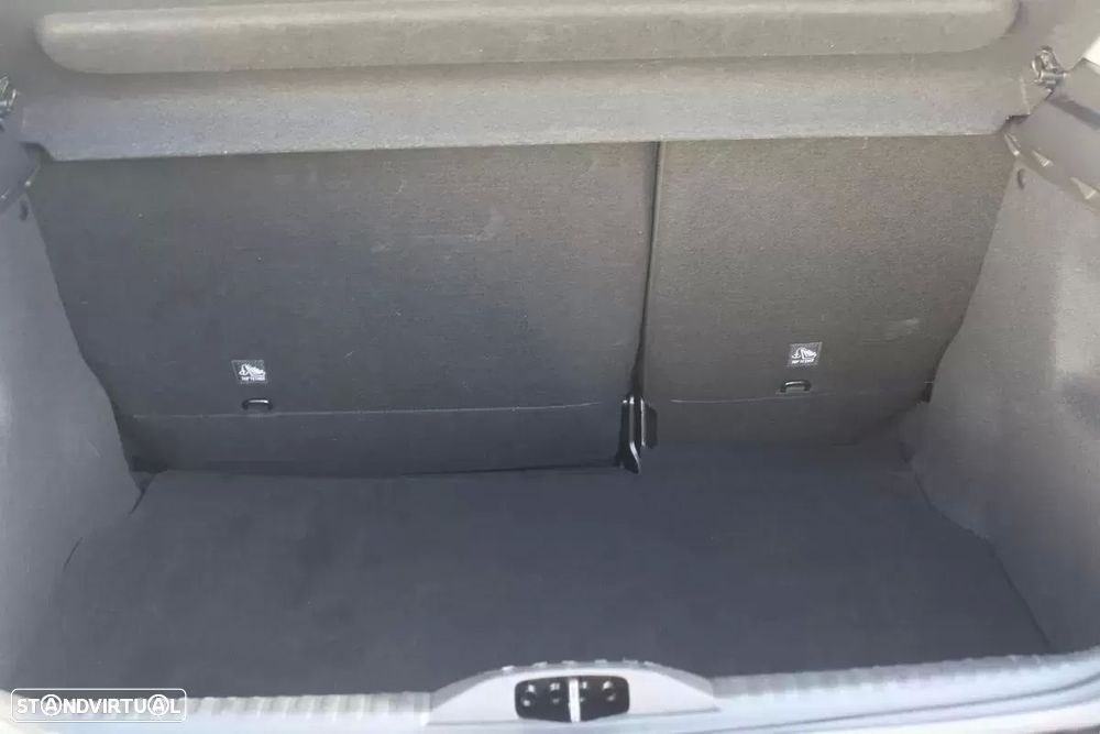 Citroën C3 1.2 PureTech Max EAT6 - 13