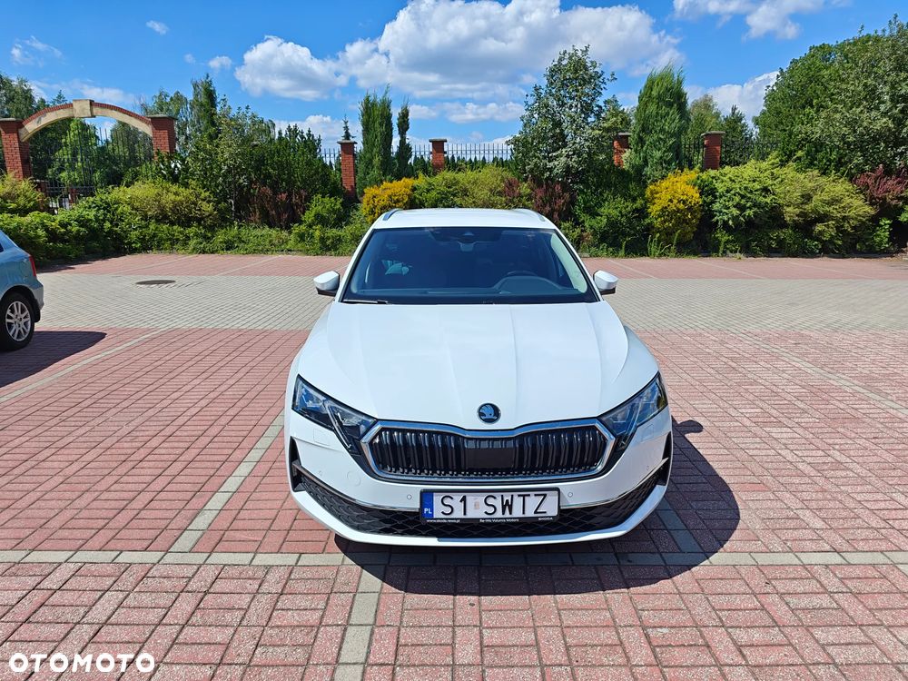 Skoda Octavia 1.5 TSI mHEV Selection DSG - 5