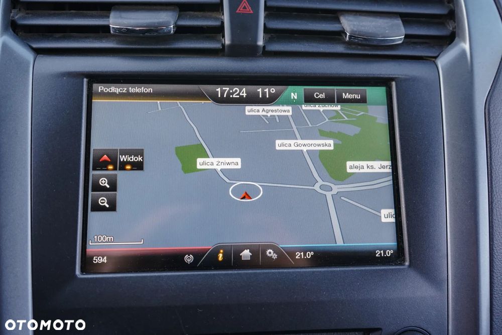 Ford Mondeo 2.0 EcoBlue Titanium - 24