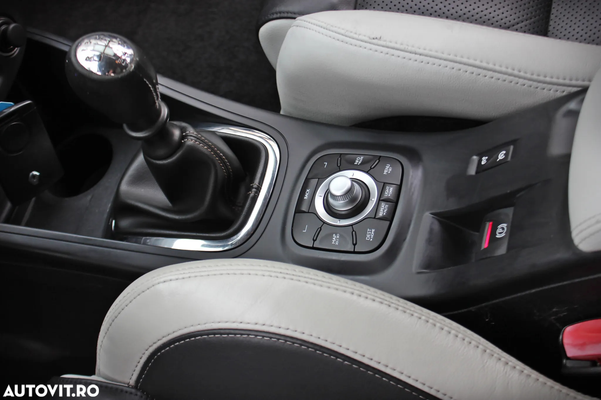 Renault Megane ENERGY dCi 110 GT LINE - 17