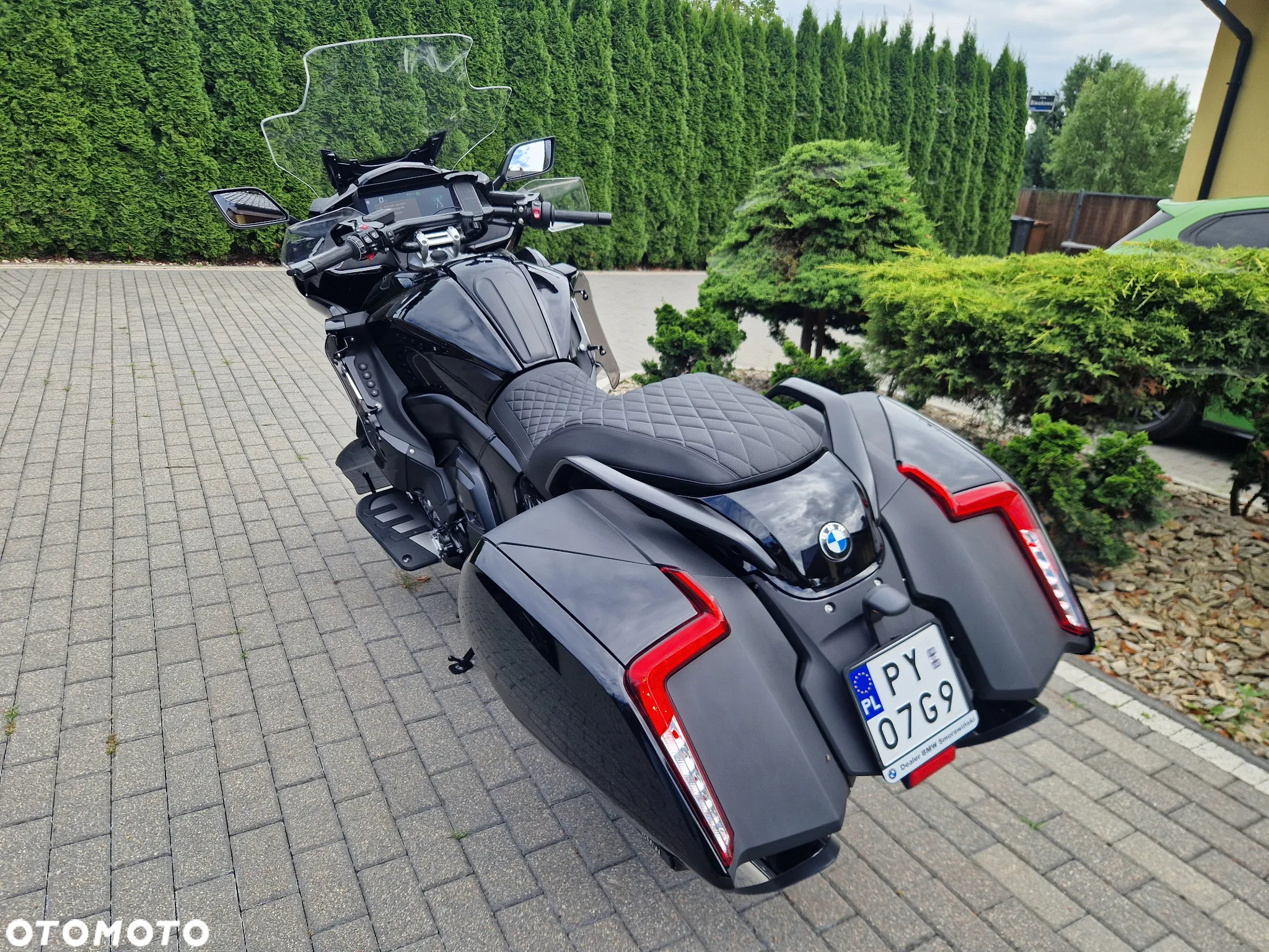 BMW K - 9