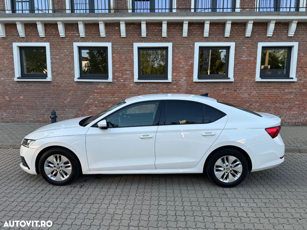 Skoda Octavia 2.0 TDI DSG Ambition - 5