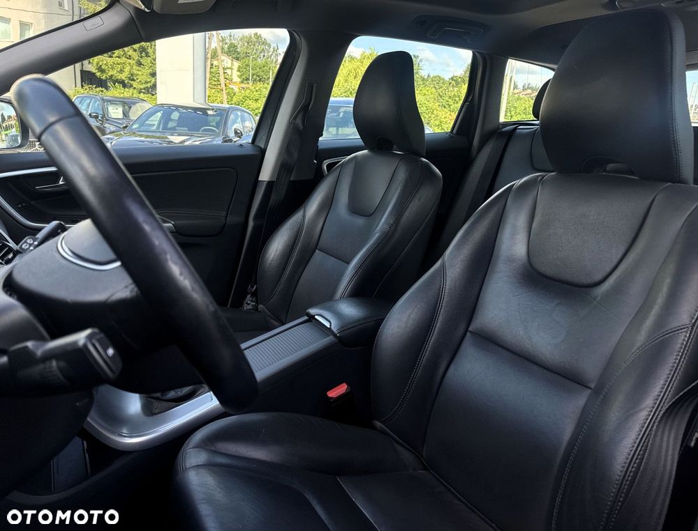 Volvo XC 60 - 23