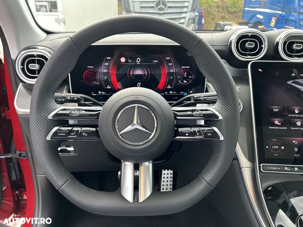Mercedes-Benz GLC 300 e 4Matic 9G-TRONIC AMG Line Advanced - 27