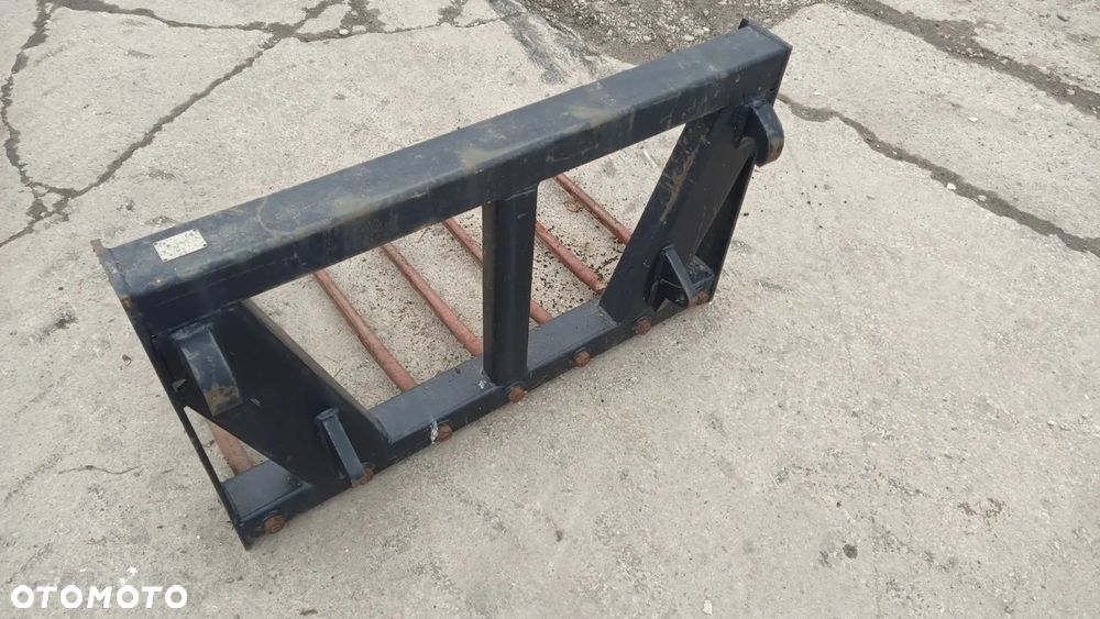 Inny Wycinak do kiszonki 1,75m Kellfri dwa siłowniki, Krokodyl 1,4; 1,6; 1,8; 2,0m Metal-Fach / Euromasz, Łyżka chwytakowa-Łyżko krokodyl, Łyżka materiałó sypkich 1,6; 1,8; 2,0; 2,2; 2,4m Metal-Fach / Pronar, Chwytak Bel, Chwytak do obornika, widły do obornika - 21