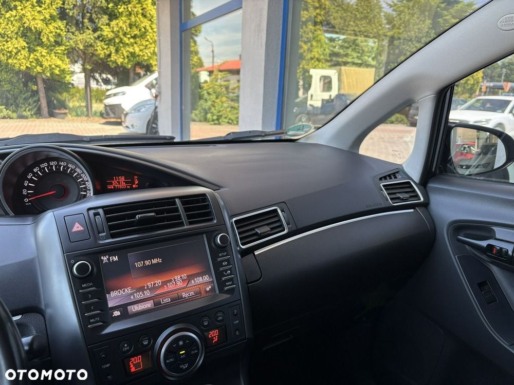 Toyota Verso - 9
