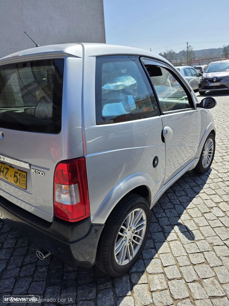 Mitsubishi Pajero - 4