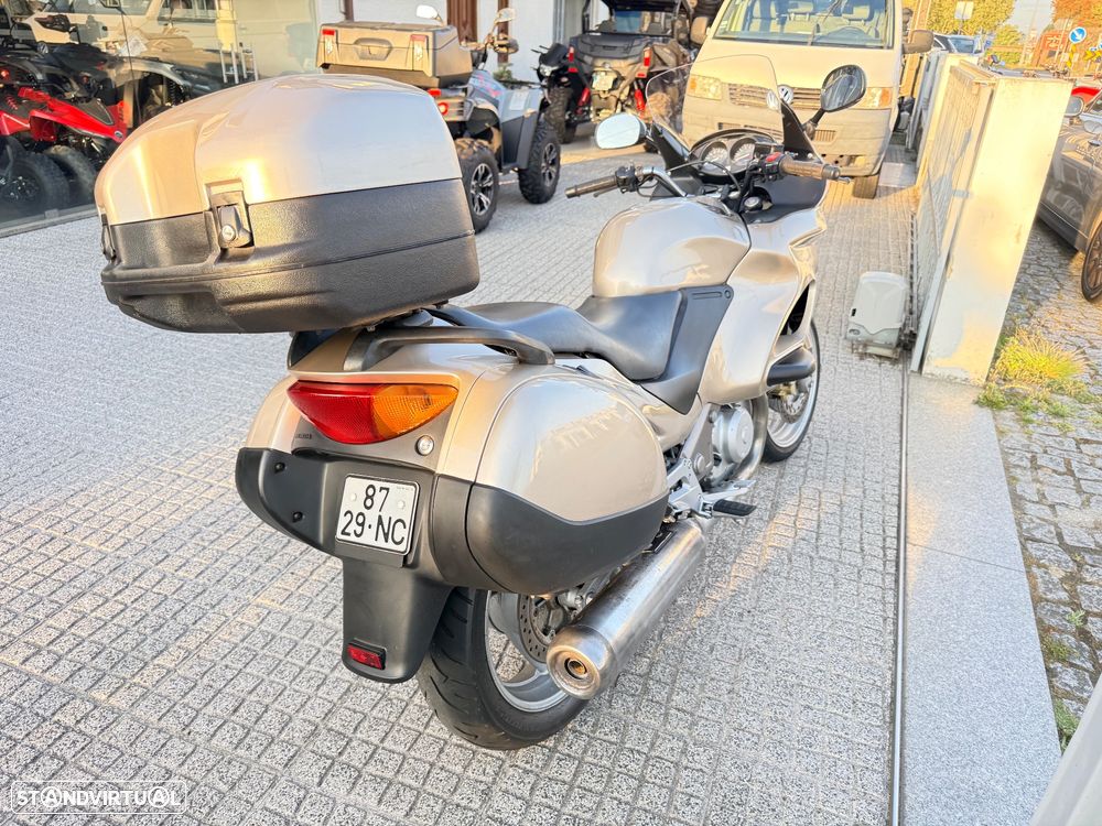 Honda Deauville NT 650 - 2