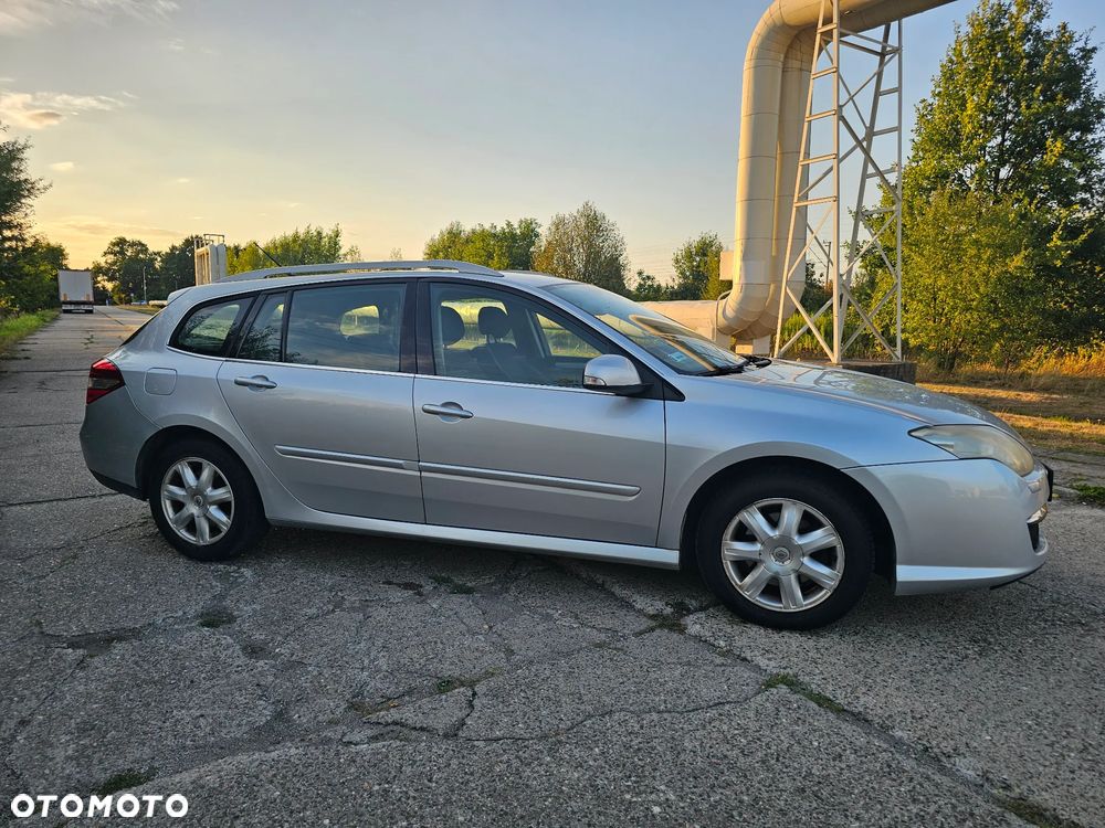 Renault Laguna 2.0 DCi Dynamique - 25