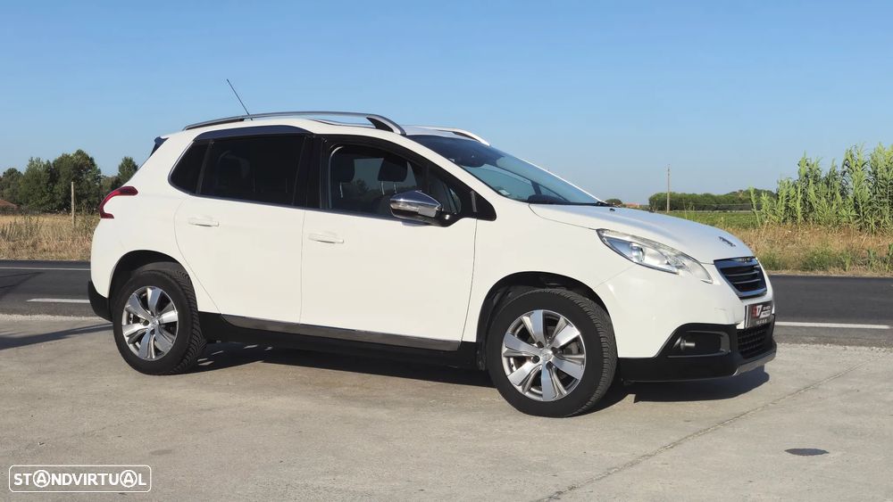 Peugeot 2008 1.6 e-HDi Allure - 24