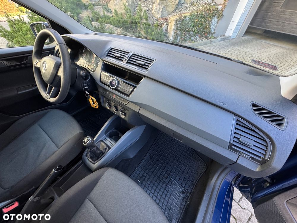 Skoda Fabia 1.0 Active - 12
