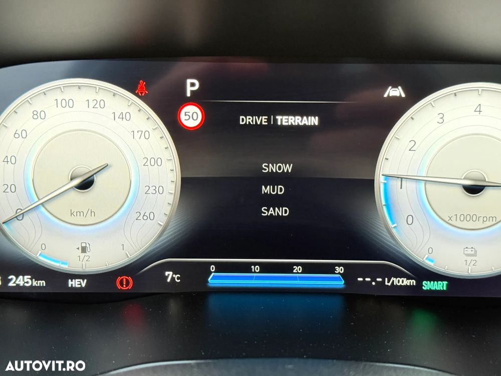 Hyundai Santa Fe 1.6 Plugin-Hybrid 4WD SEVEN Signature - 32