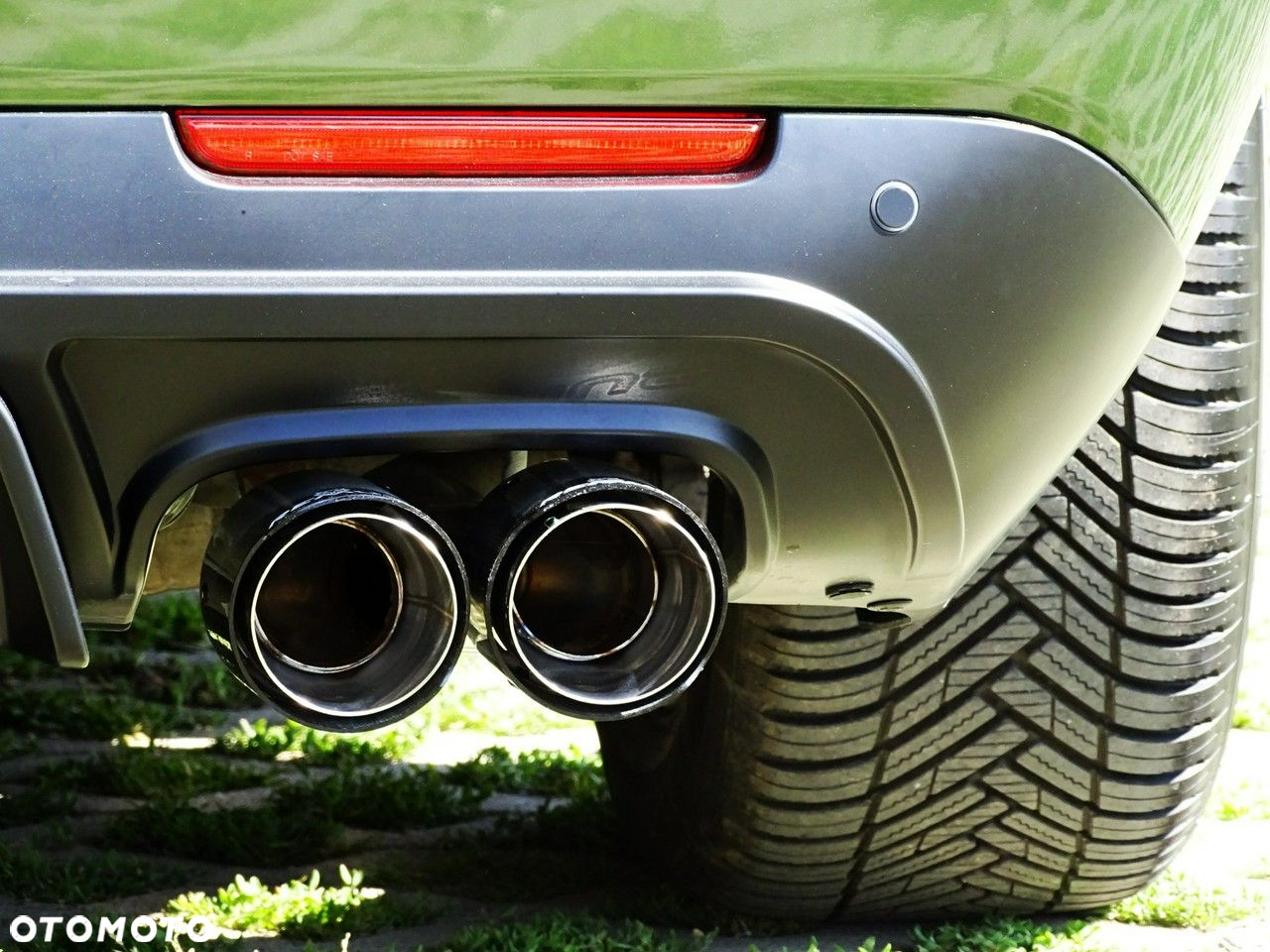 Dodge Challenger - 18