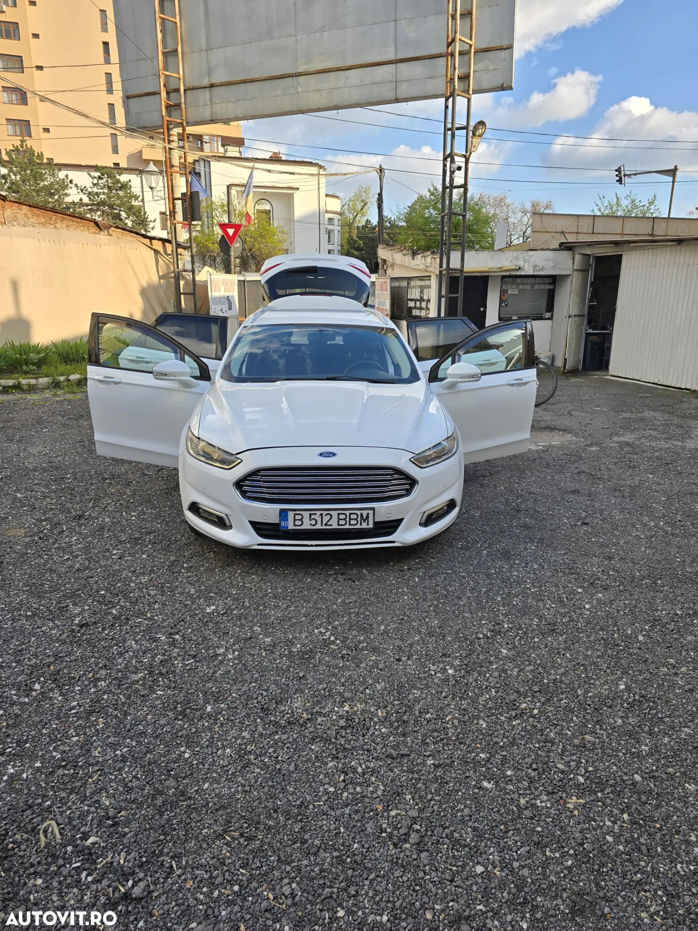 Ford Mondeo 2.0 TDCi Powershift Business - 2