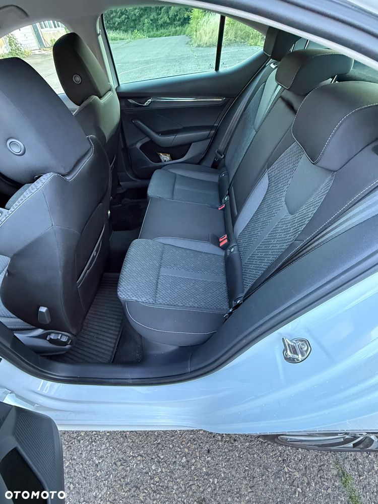 Skoda Octavia 1.5 TSI e-Tec Style DSG - 10
